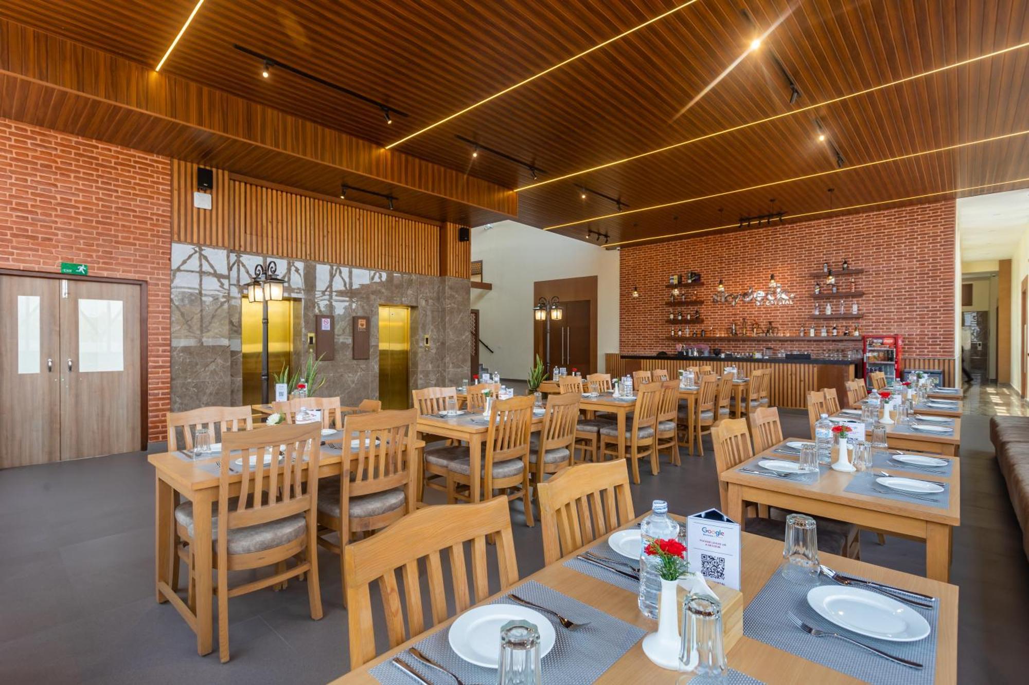 Hotel Crystal Pashupati Katmandu Kültér fotó