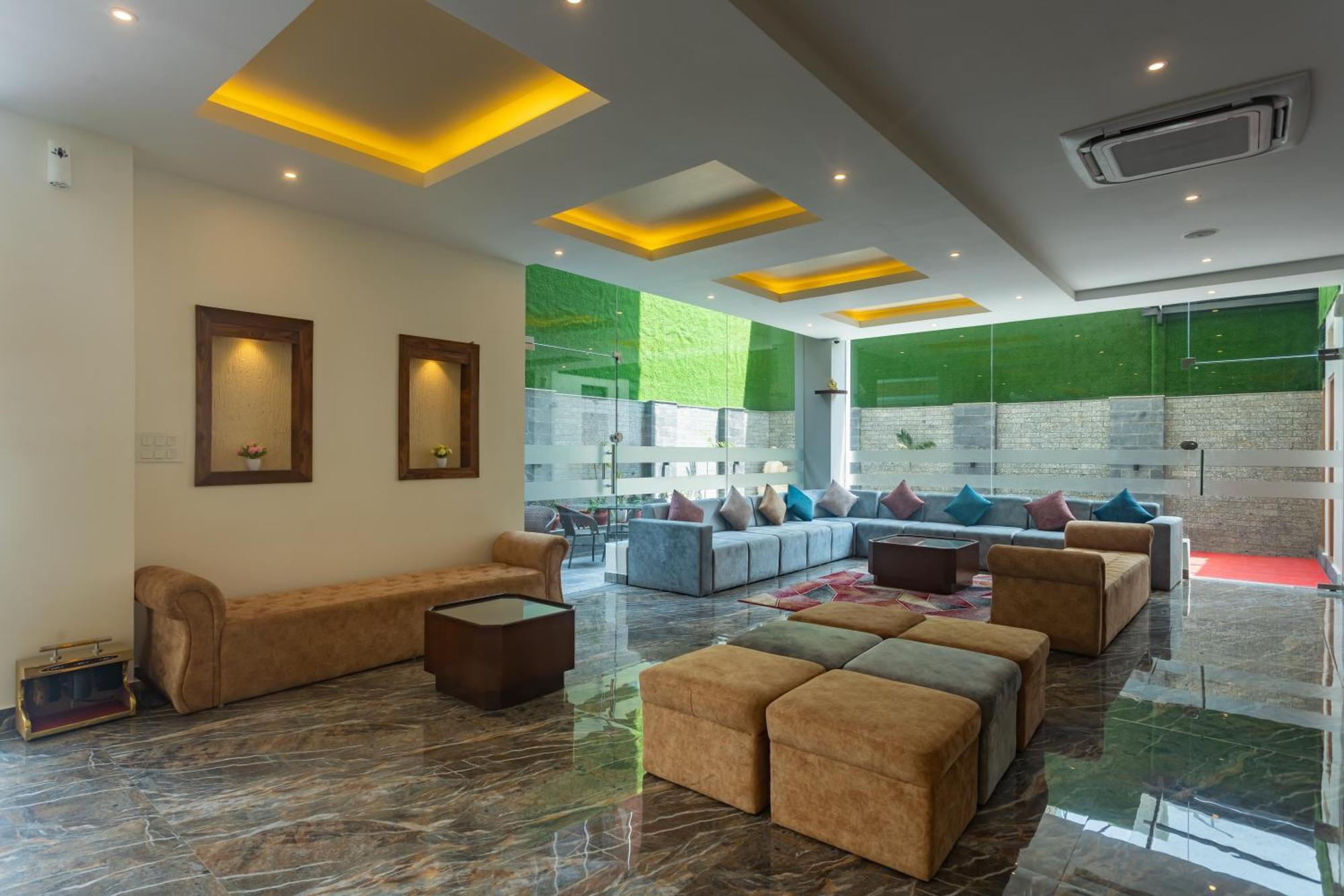 Hotel Crystal Pashupati Katmandu Kültér fotó