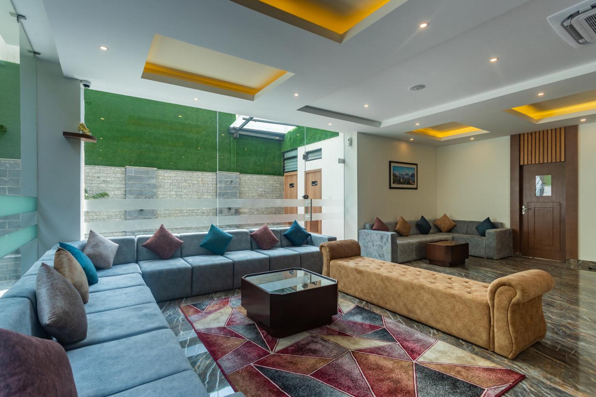 Hotel Crystal Pashupati Katmandu Kültér fotó