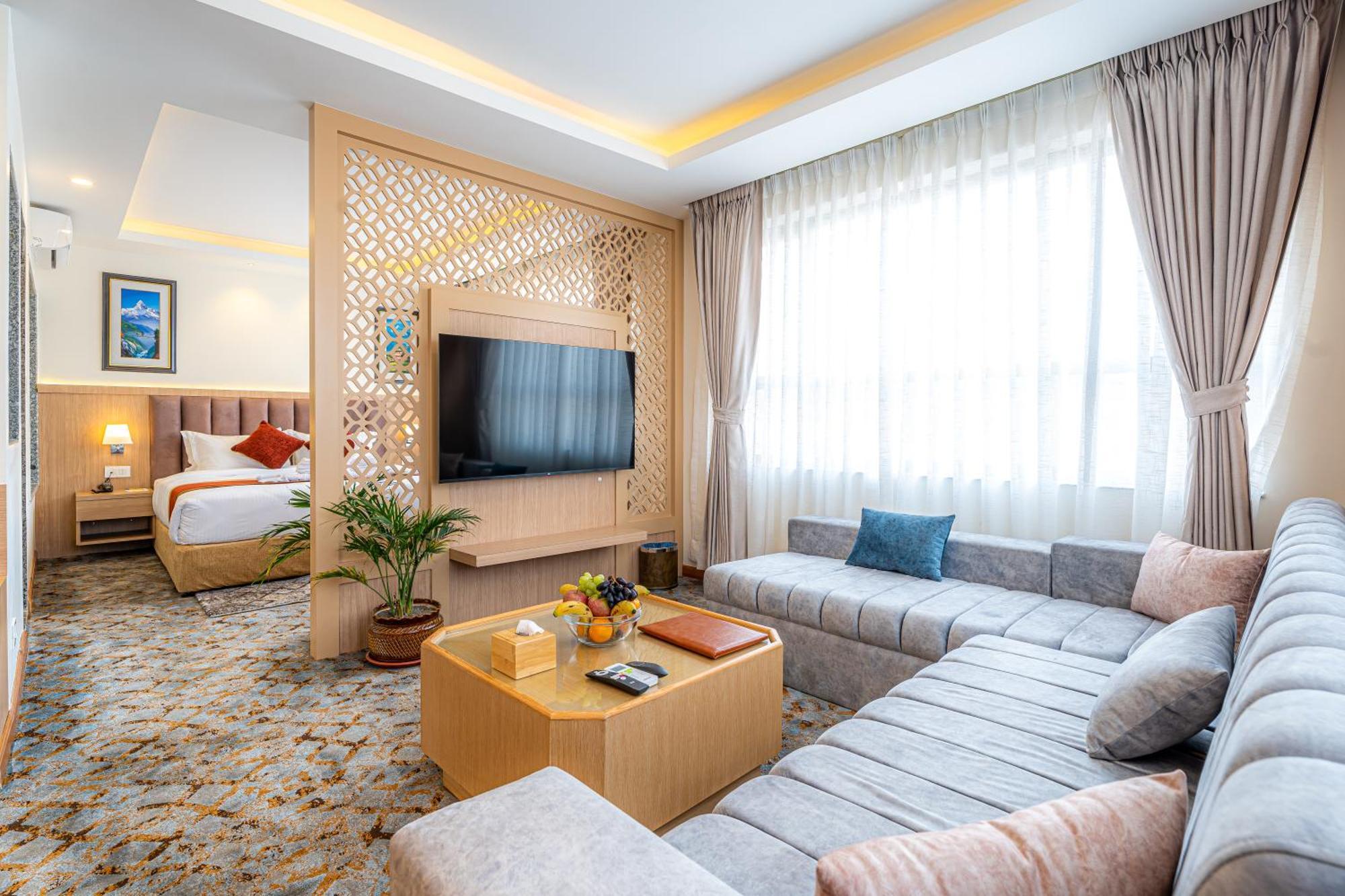 Hotel Crystal Pashupati Katmandu Kültér fotó