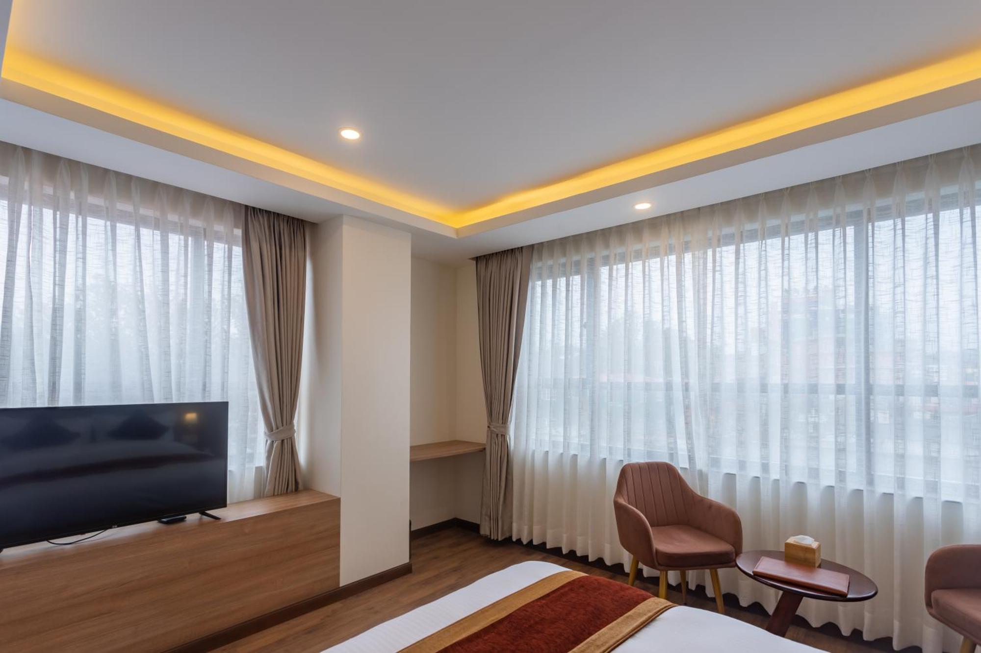 Hotel Crystal Pashupati Katmandu Kültér fotó